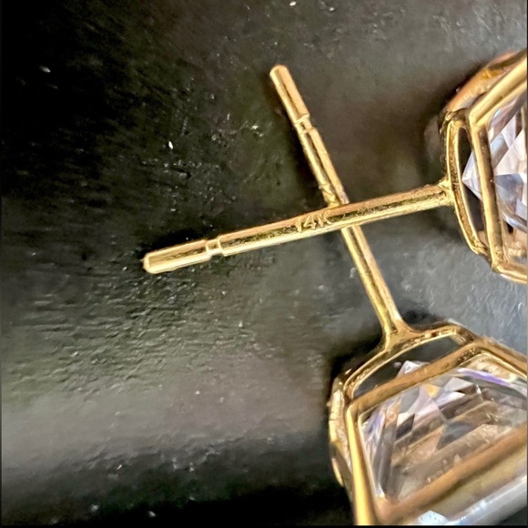 New! Princess Cut Diamond Studs set in Solid 14K Gold. Brand new 4 prong setting - Picture 7 of 15